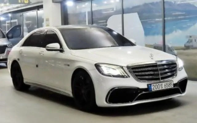 인천자동차중고가격 S클래스-W222 S 63 AMG 4MATIC + 매물 사진 20 - 2018/04 139,089km