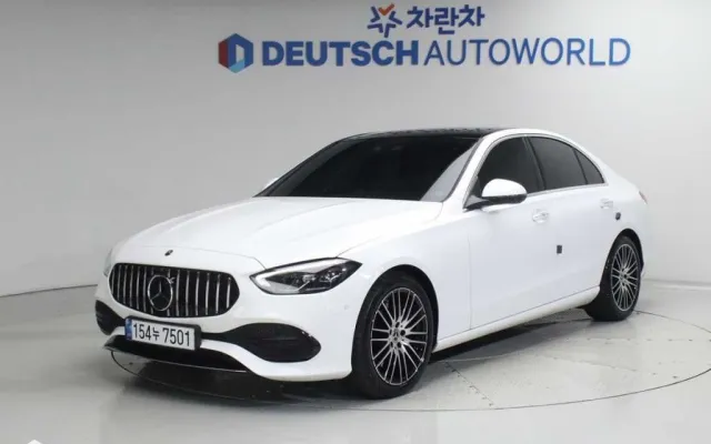 인천자동차중고가격 C클래스 W206 C300 4MATIC 아방가르드 매물 사진 7 - 2024/03 12,193km